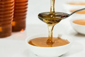 Honing als gezichtsmasker